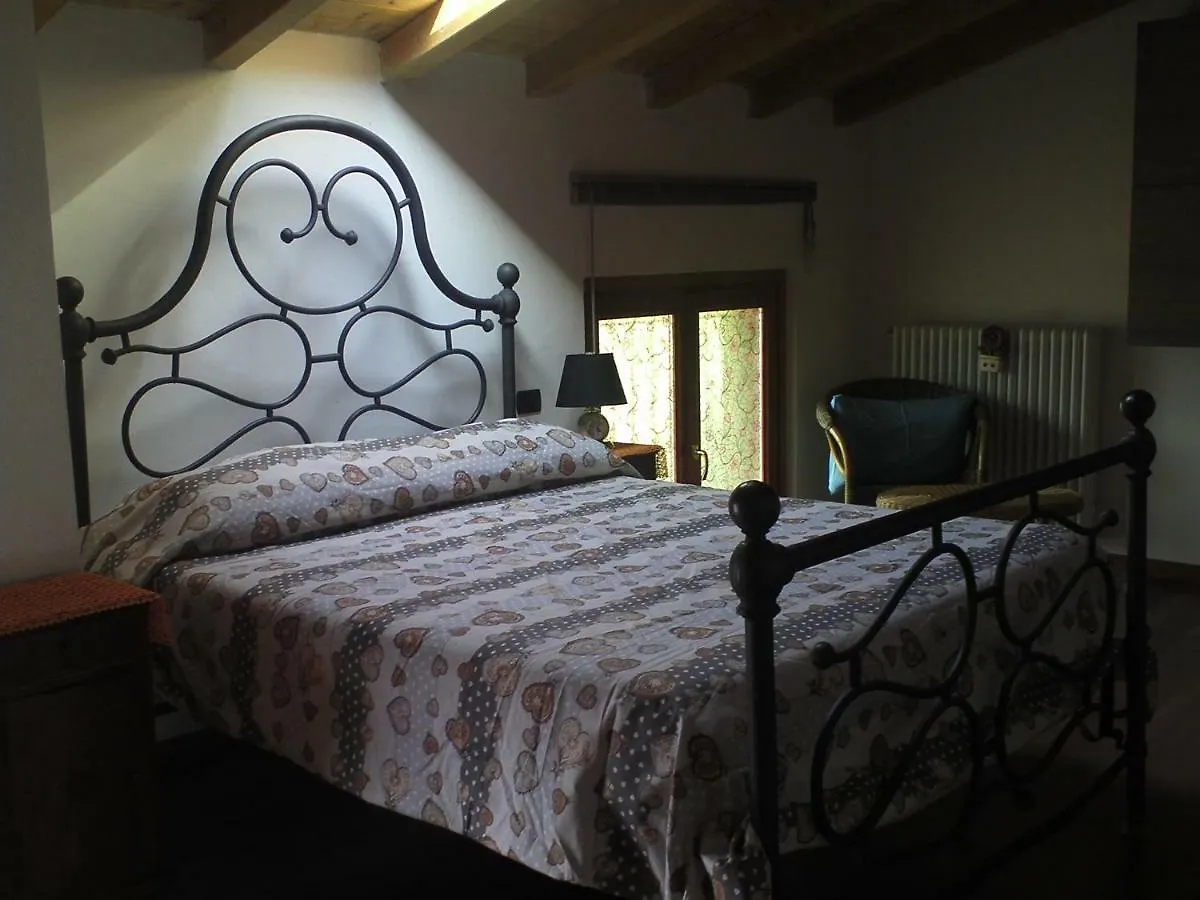 Panzió B&B I Ghiri Canzo Olaszország