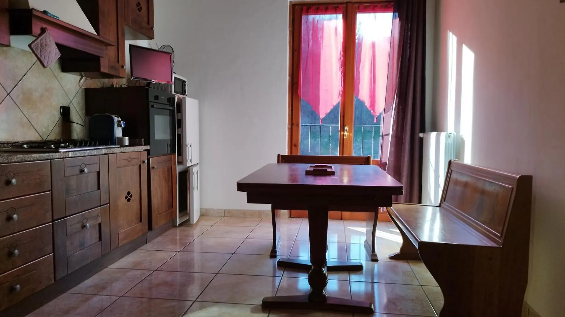 B&B I Ghiri Canzo Bed & Breakfast